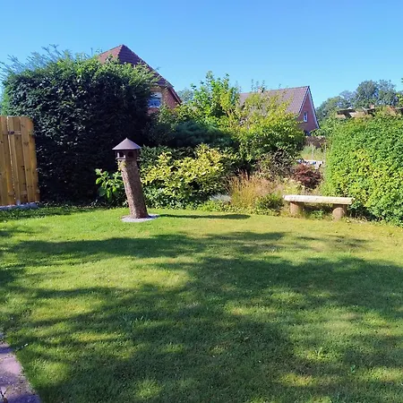 Lapurka Iii Garten Apartamento *